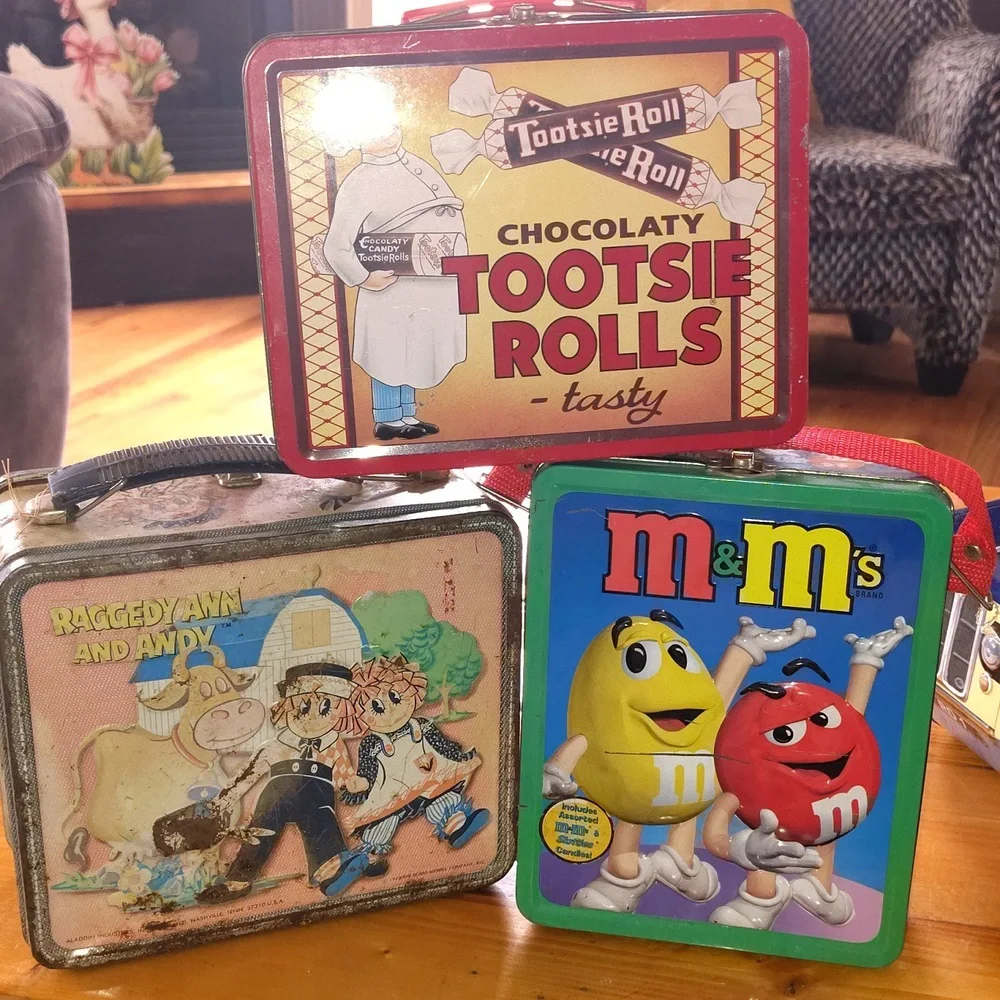 Vintage Tin Box Collection - Picture 6 of 8